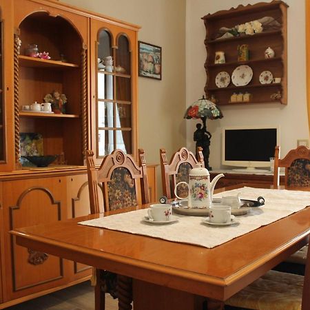 Casa Vacanze Nonna Nunzia Villa Bosa Exterior photo